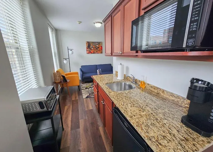 Apartamento Gorgeous And Spacious At The Historic Inman - 200